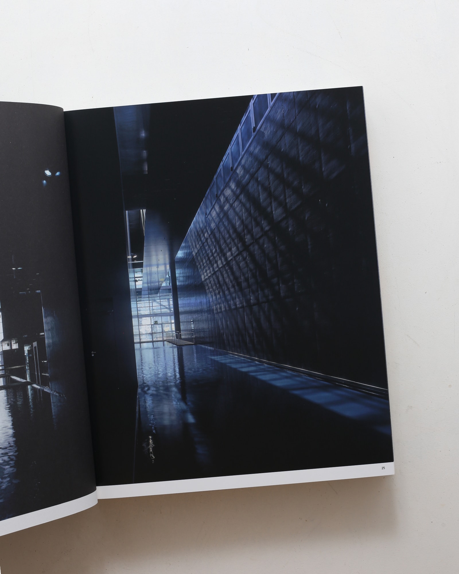 Jean Nouvel: Complete Works 1970-2008 | nostos books ノストスブックス