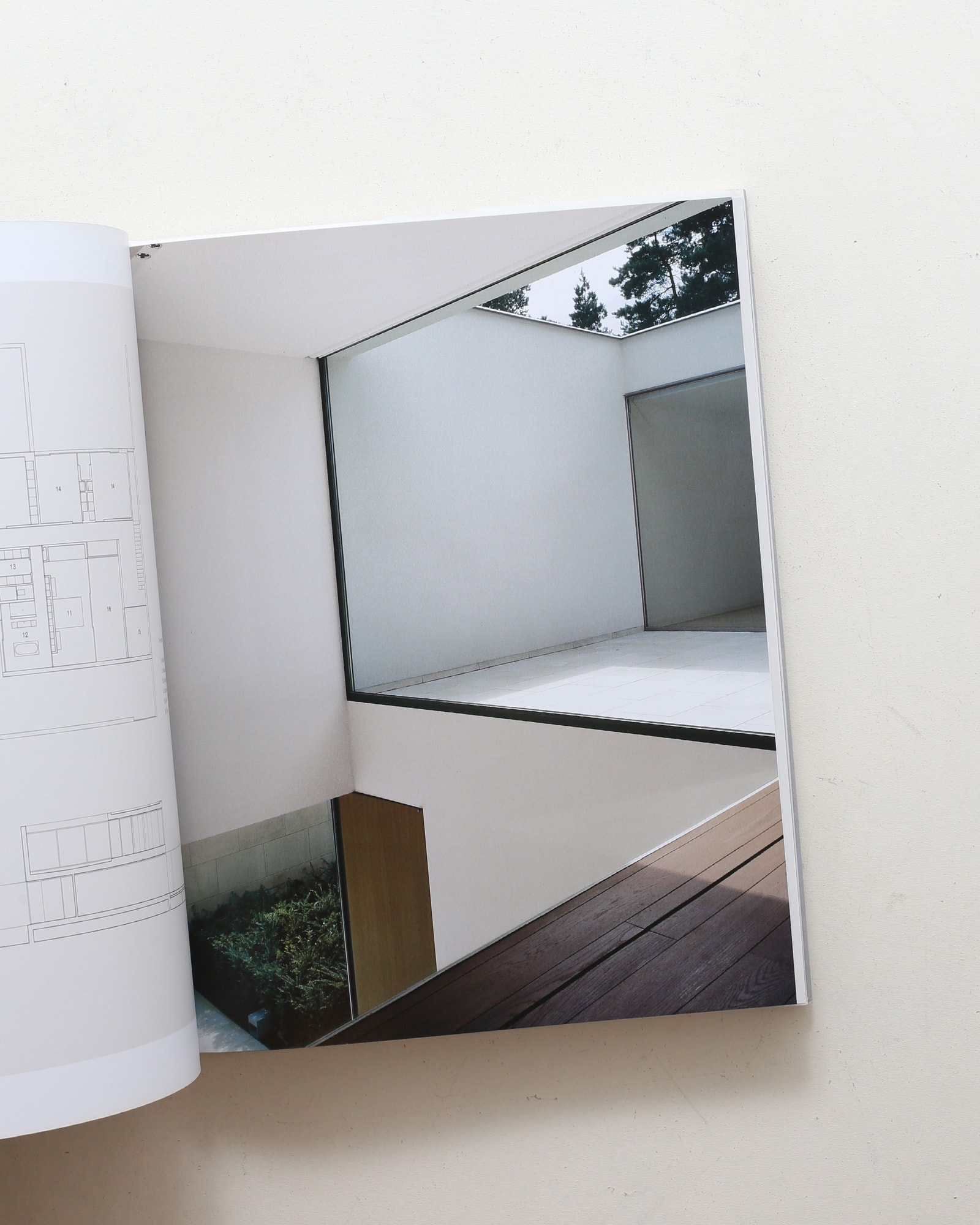 Vincent Van Duysen Works 1989-2009 | nostos books ノストスブックス