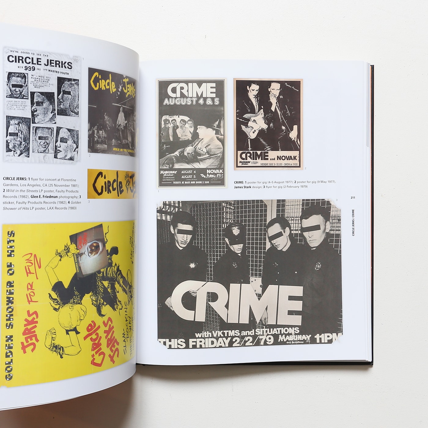 Too Fast to Live Too Young to Die: Punk ＆ Post Punk Graphics 1976