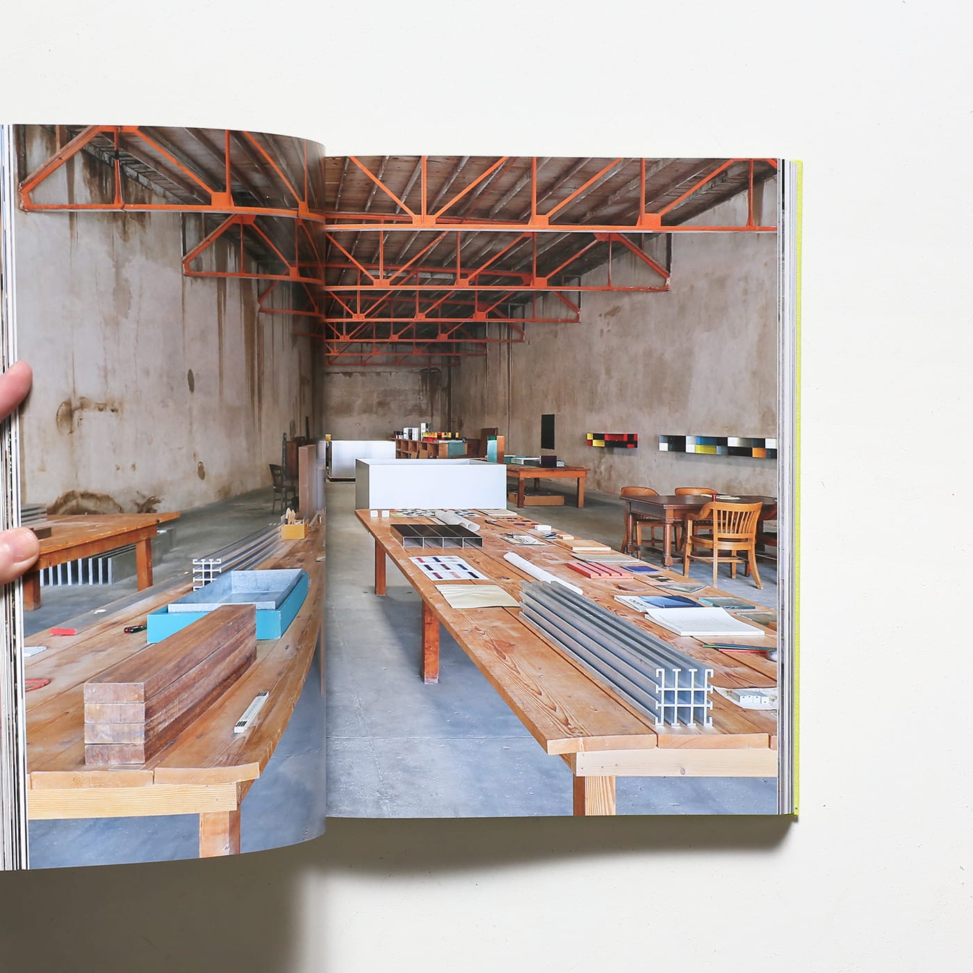 Donald Judd Spaces: Judd Foundation New York ＆ Texas | ドナルド