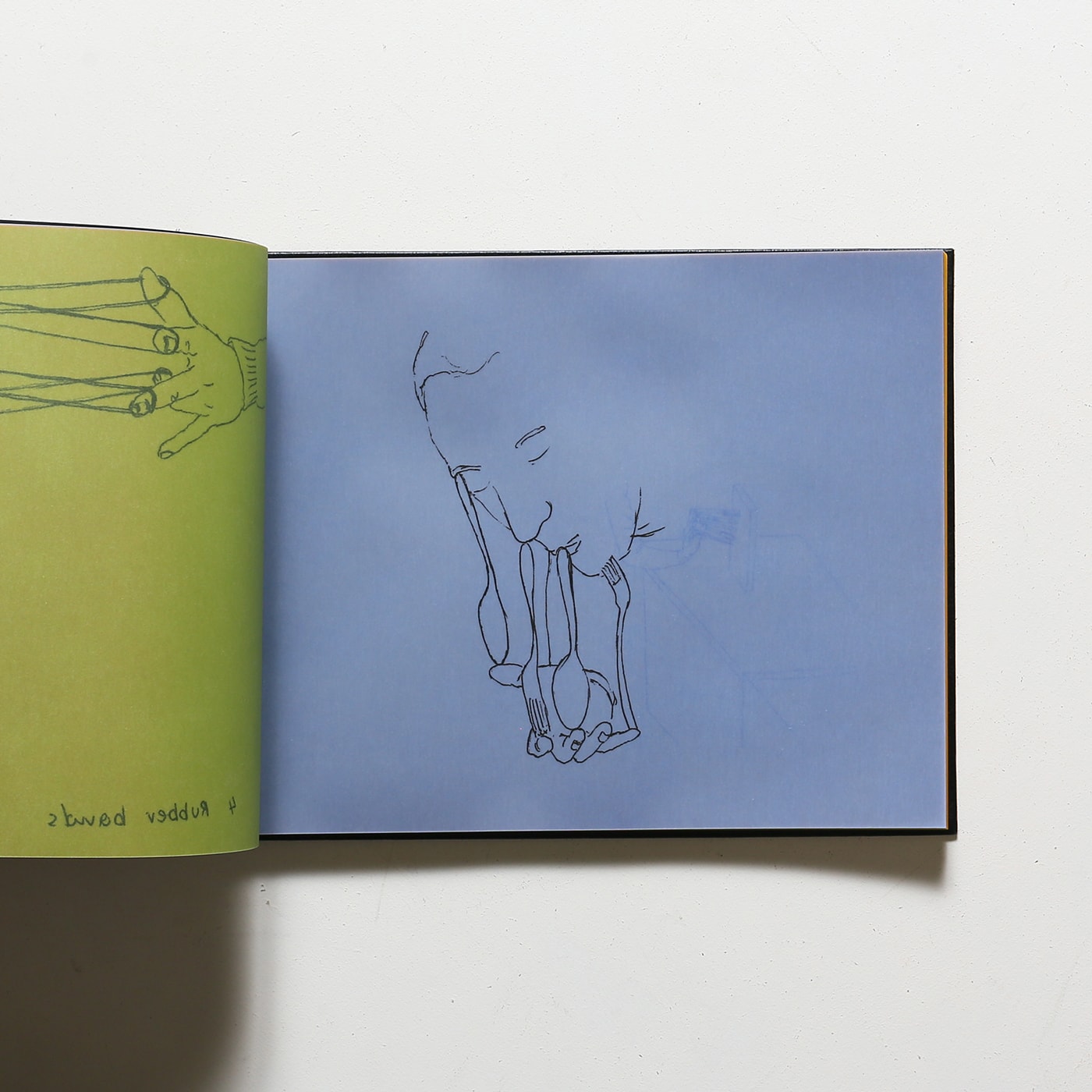 Erwin Wurm: One Minute Sculptures | 株式会社竹尾 | nostos books