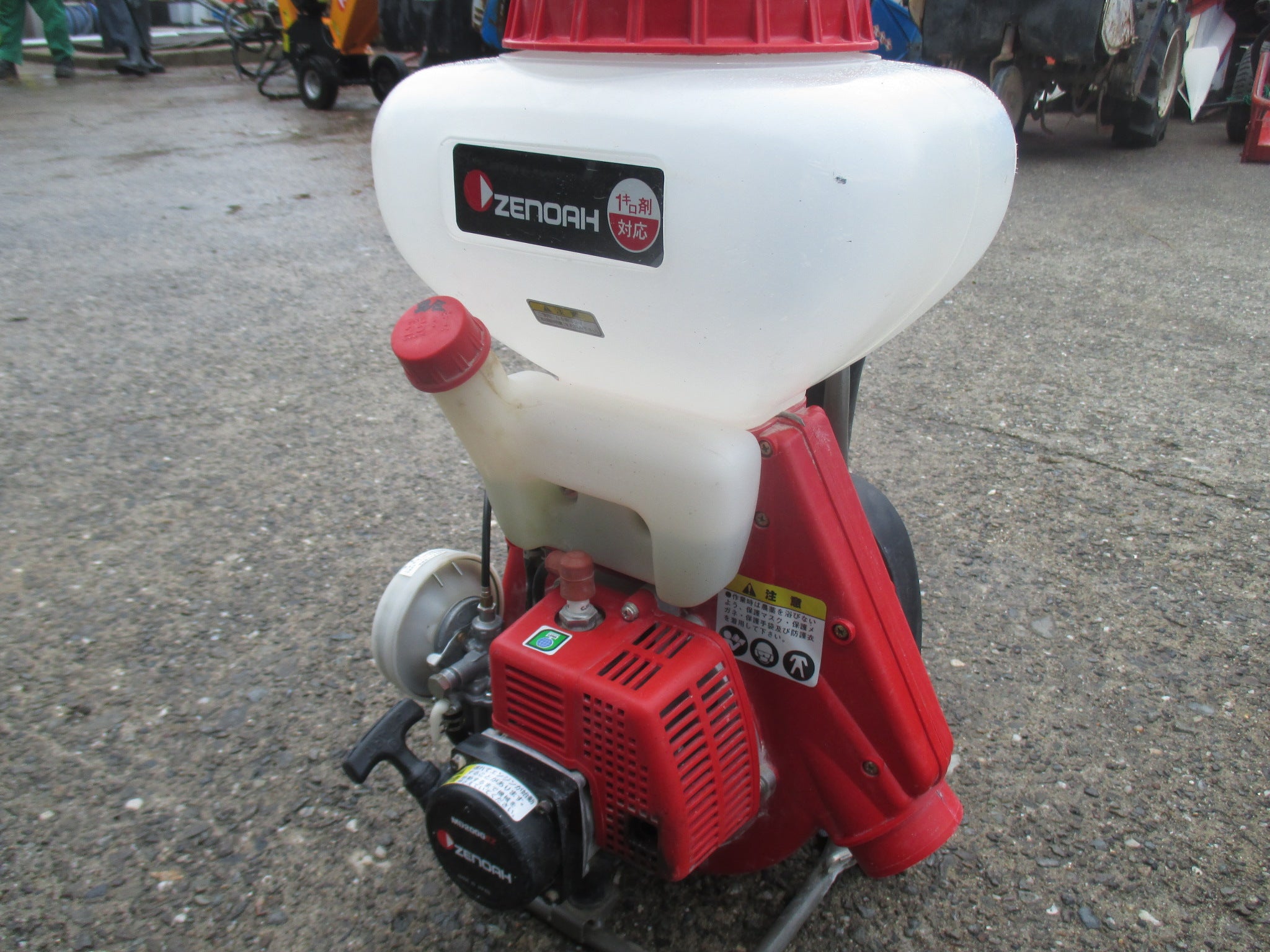 ゼノア 中古 背負い式動力散布機 MD2000EZ – 農キング