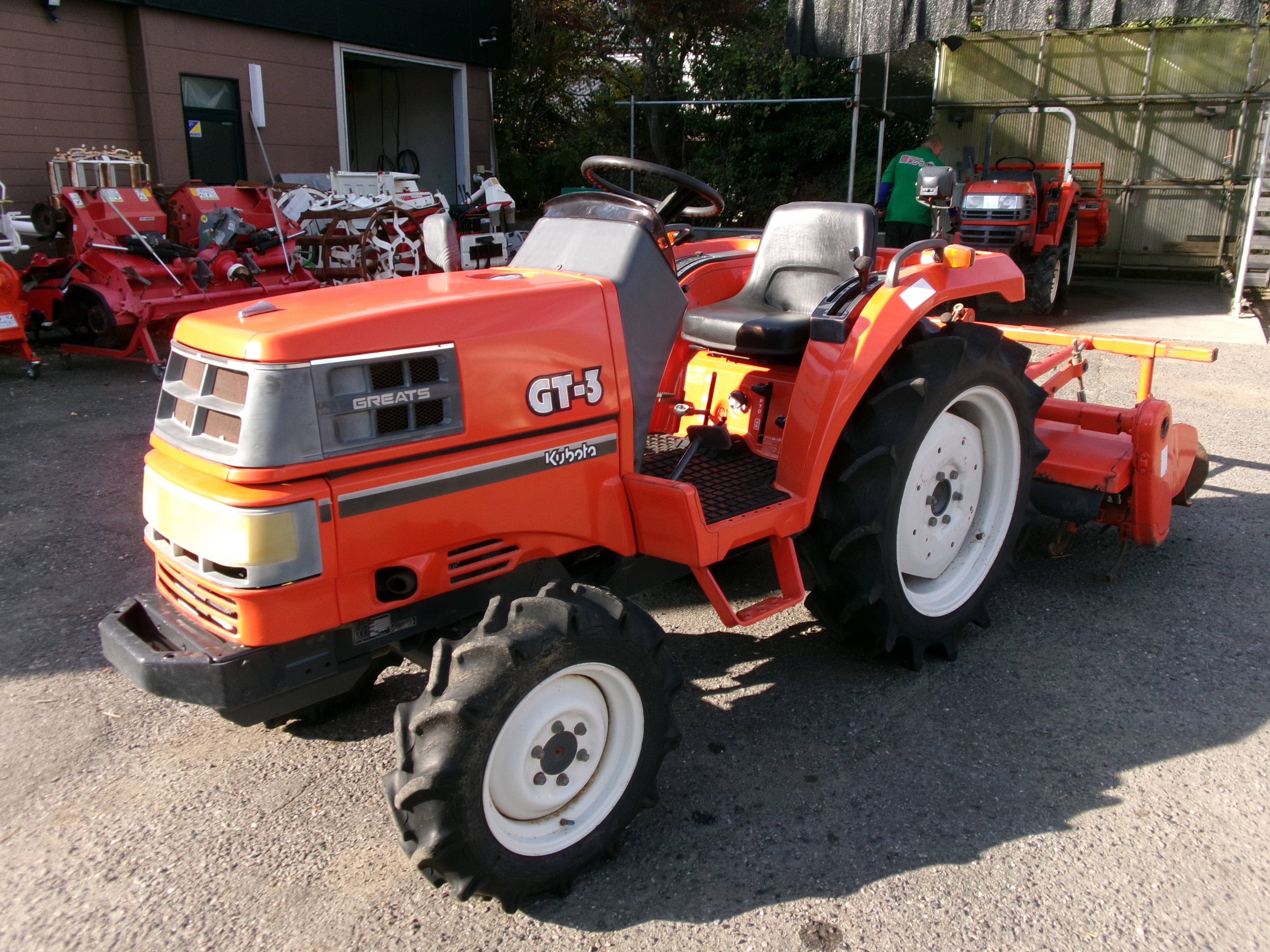クボタ 中古 トラクター 21馬力 GT-3 – 農キング