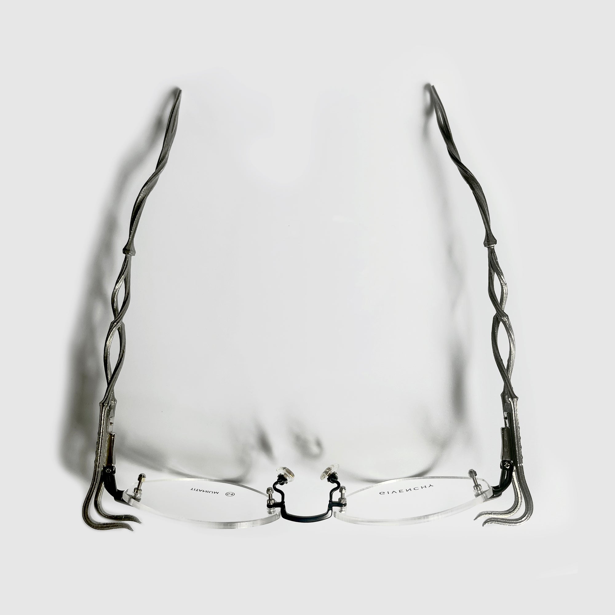 Longinus / No.4 – NRVSS