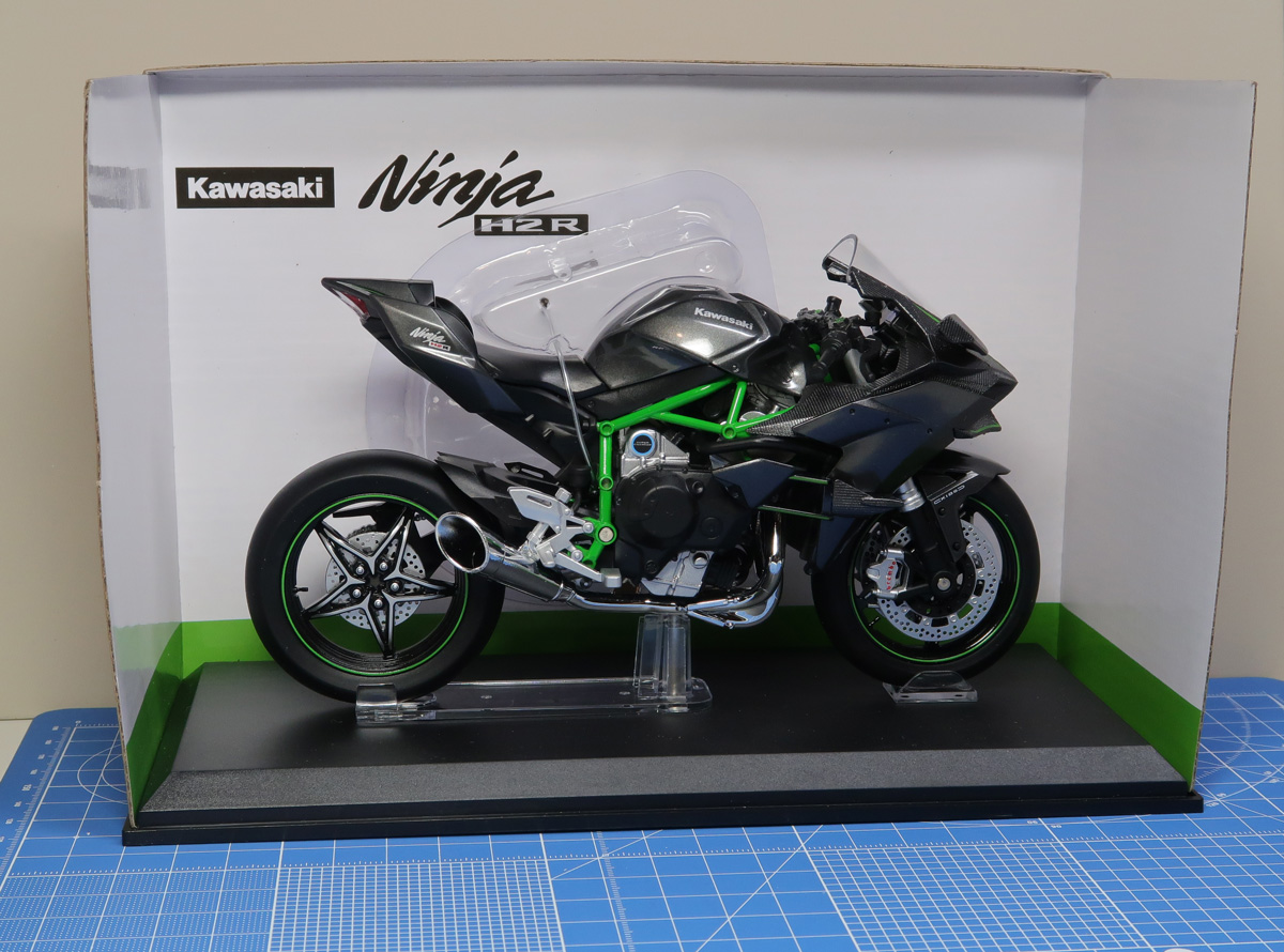 タミヤ 1/12 ドゥヵティ900マイク・ヘイルウッド・レプリカ（制作記