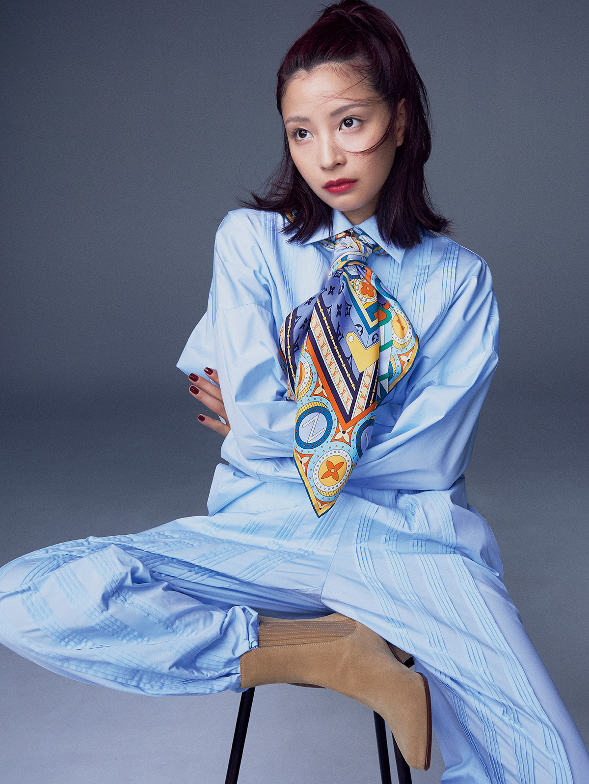 広瀬すずが映し出す。「ルイ・ヴィトン」旅する心が、装いに触れるとき