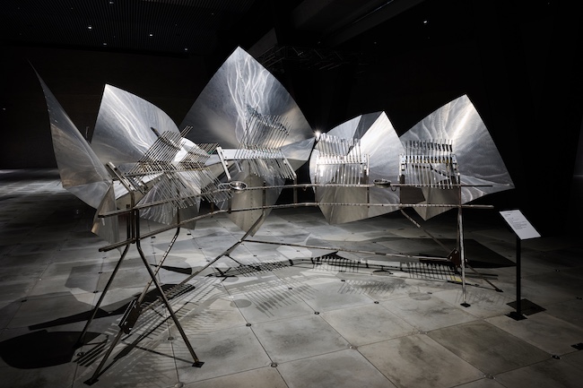 坂本龍一の大阪初となる大規模個展＠大阪・梅田 | Numero TOKYO