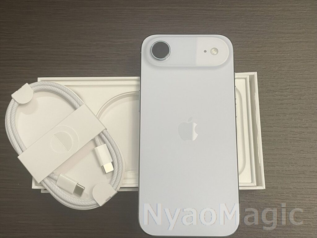 iPhone 12 mini から iPhone Air へ5年ぶりに機種変更：サイズ感・薄さ