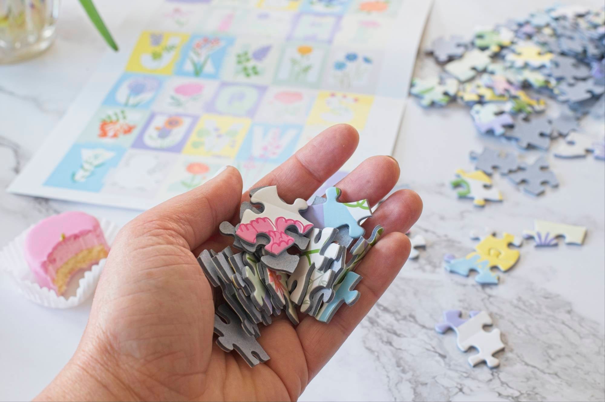 Alphabet Flower Puzzle – 500-Piece Botanical Jigsaw – Oakland