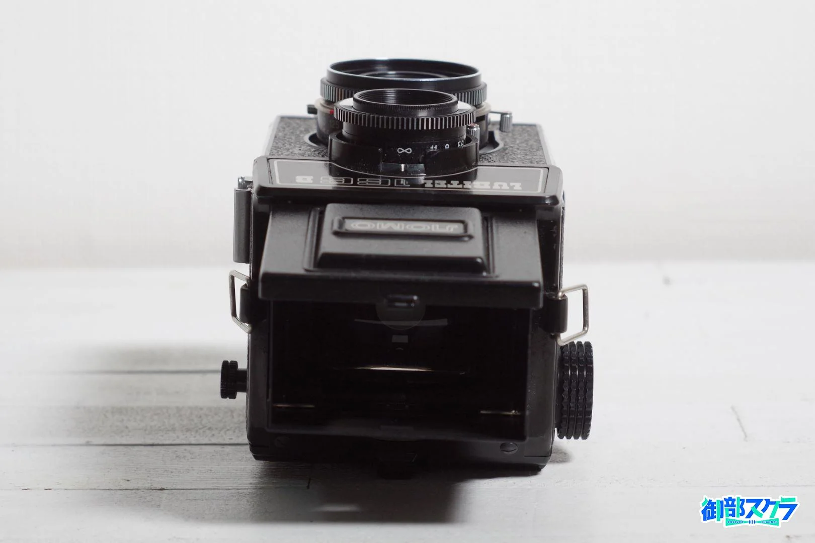 LUBITEL 166B マニア以外にも好まれた旧ソ連製二眼レフカメラ – 御部