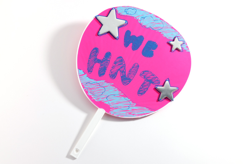 WILD BLUE連載Vol.1】ミニ連載スタート記念！ 推しうちわ作りに