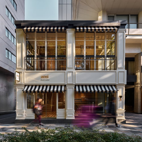 AMI」ポップアップストア＆カフェを表参道にオープン、限定