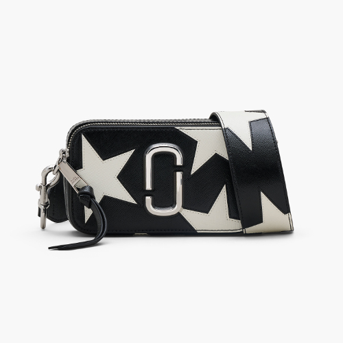 マーク ジェイコブス新作、星柄「ザ スナップショット」やフェイク