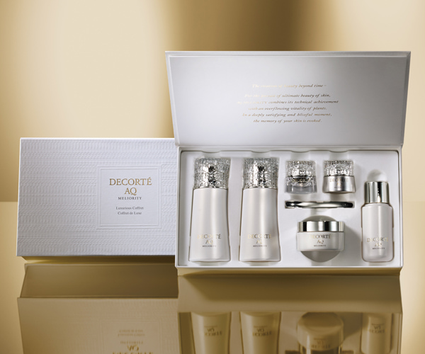 これは絶対買い！【コスメデコルテ】究極のスキンケアコフレが今年も