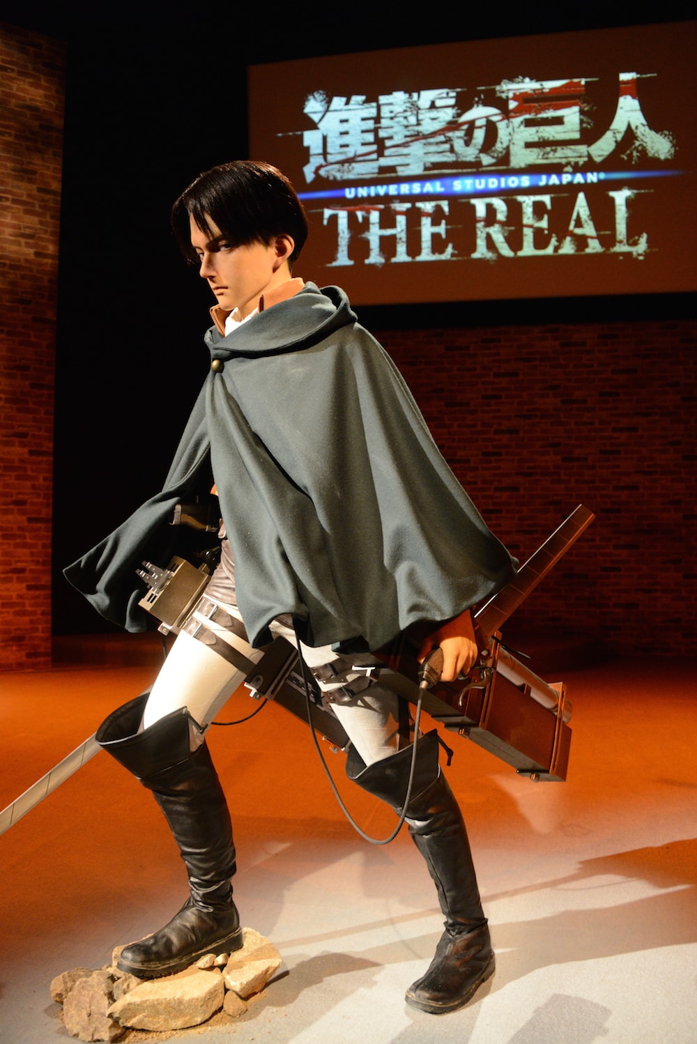 進撃の巨人・ザ・リアル」より、リヴァイのクロノイド。 [画像