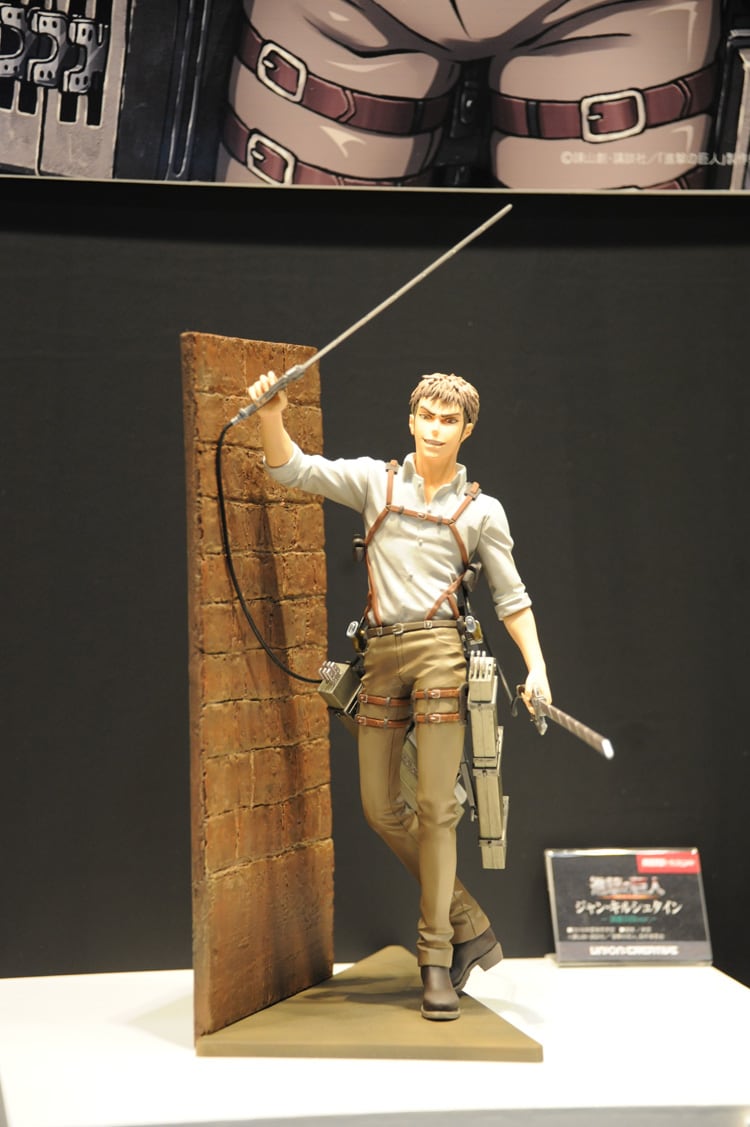 ユニオンクリエイティブブースにて展示されていた「進撃の巨人」に登場