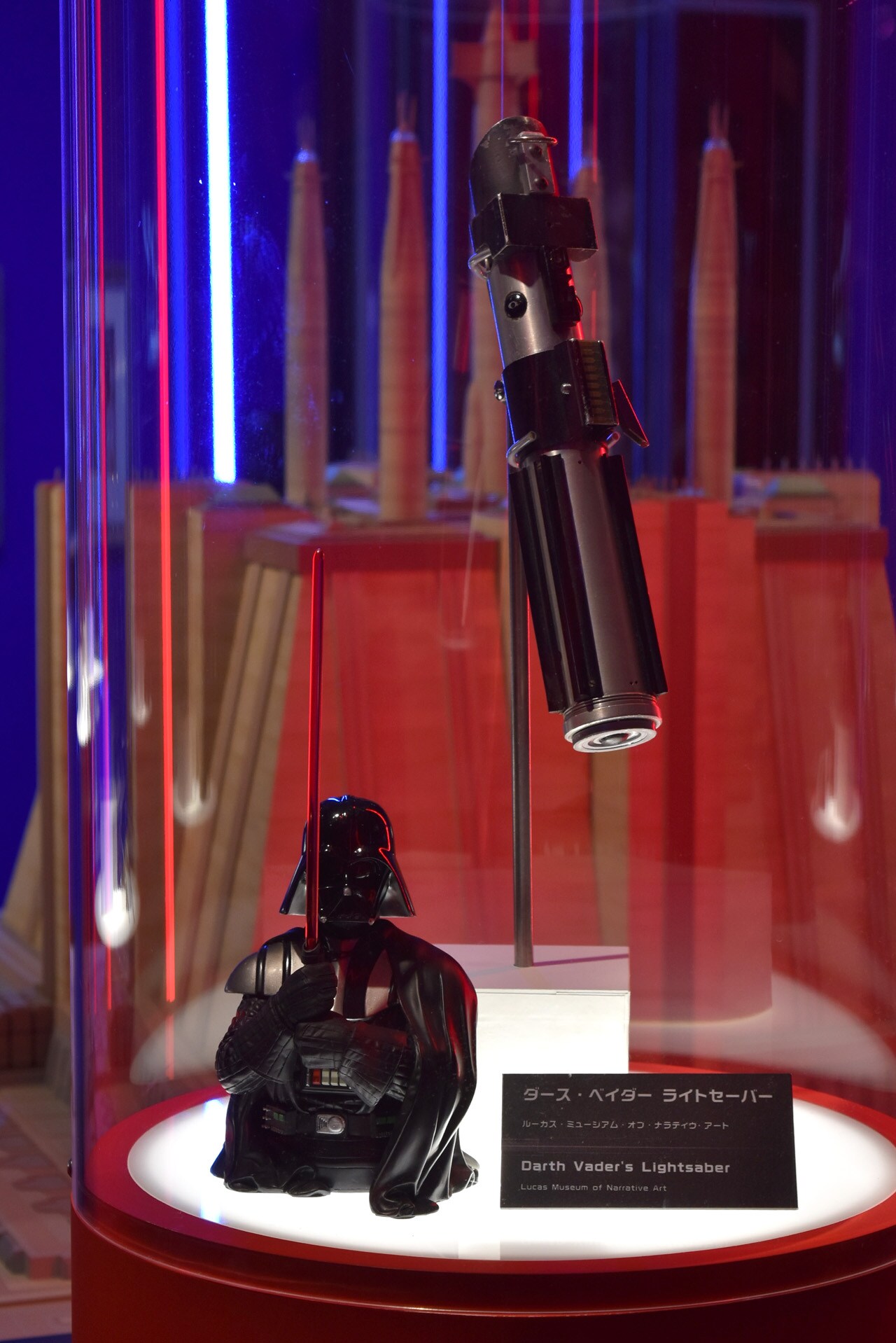 ダース・ベイダーのライトセーバー。 [画像ギャラリー 20/74] - 映画