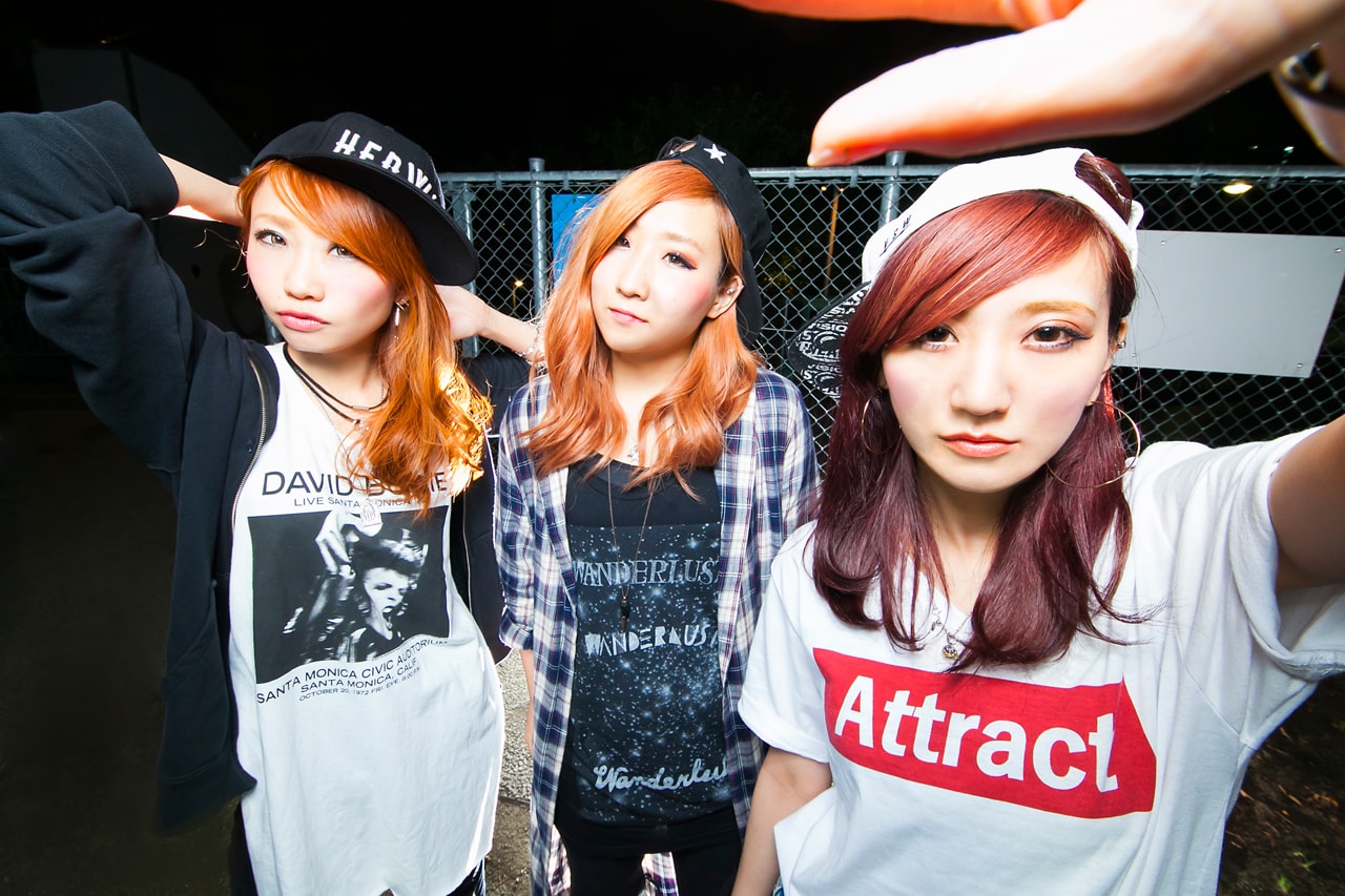 ANARCHY STONE、キャッチーで疾走感あふれる4年ぶり新作 - 音楽ナタリー