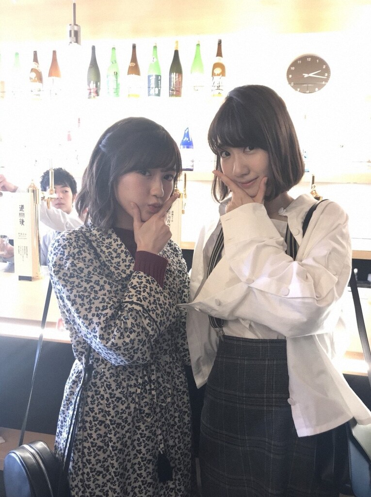 渡辺麻友と柏木由紀。(c)TBS [画像ギャラリー 12/18] - 音楽ナタリー