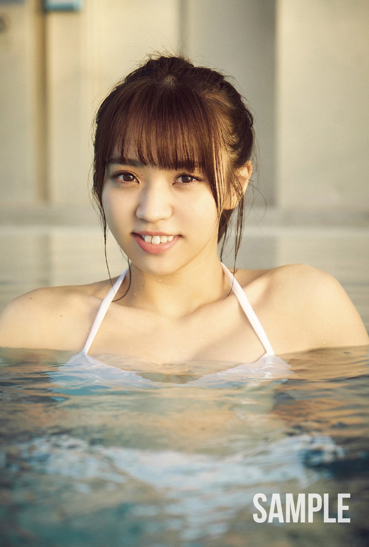 小林由依「感情の構図」特典画像14点一挙公開、スパでの水着カットや