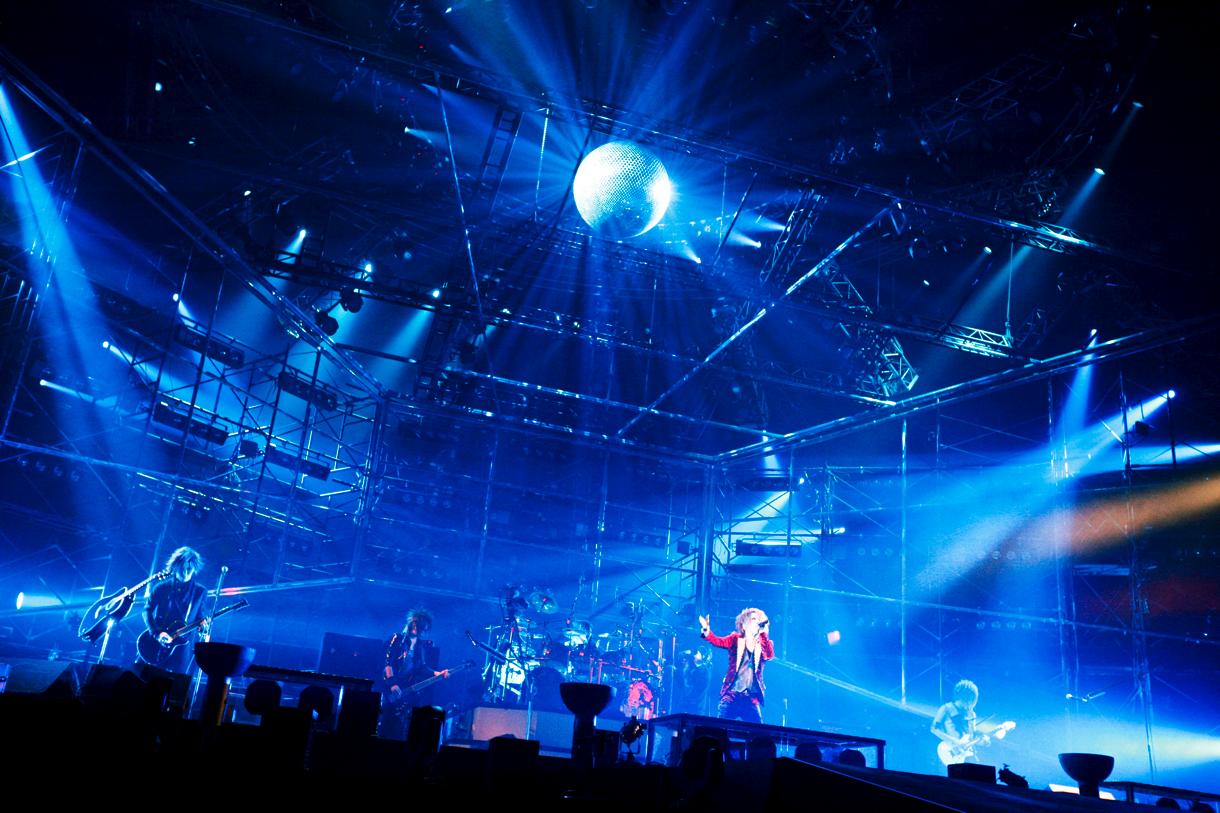 the GazettE、初の東京ドームライブを2枚組DVD化 - 音楽ナタリー