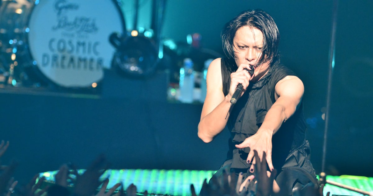 あっちゃんハピバ！BUCK-TICKツアーで愛のサプライズ - 音楽ナタリー