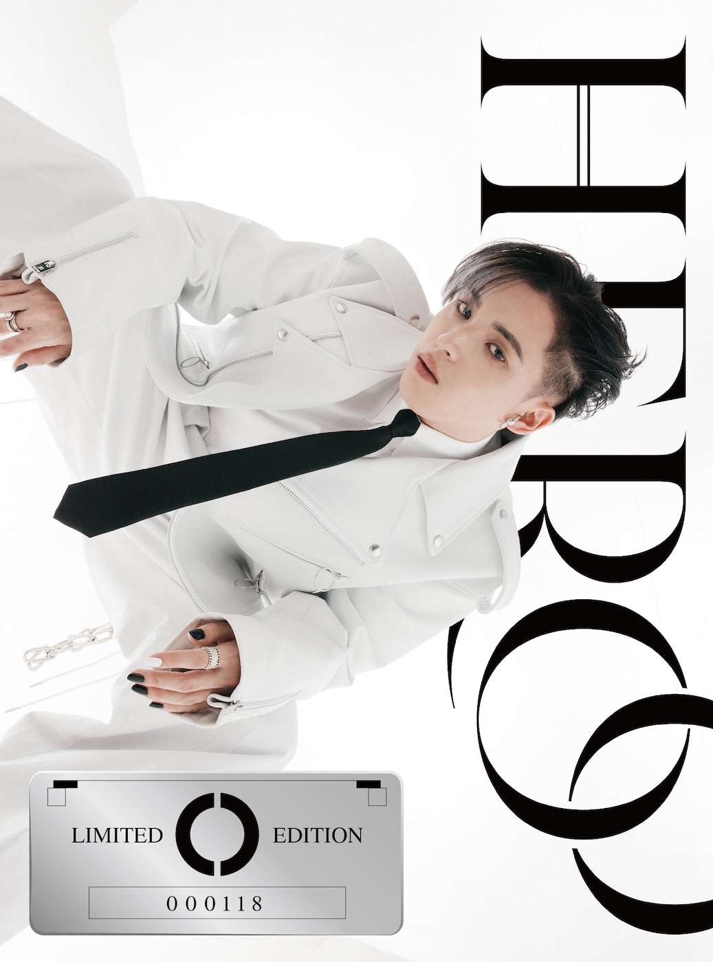 本日誕生日のNovel Coreが3rdアルバム「HERO」発表、昨夜の武道館