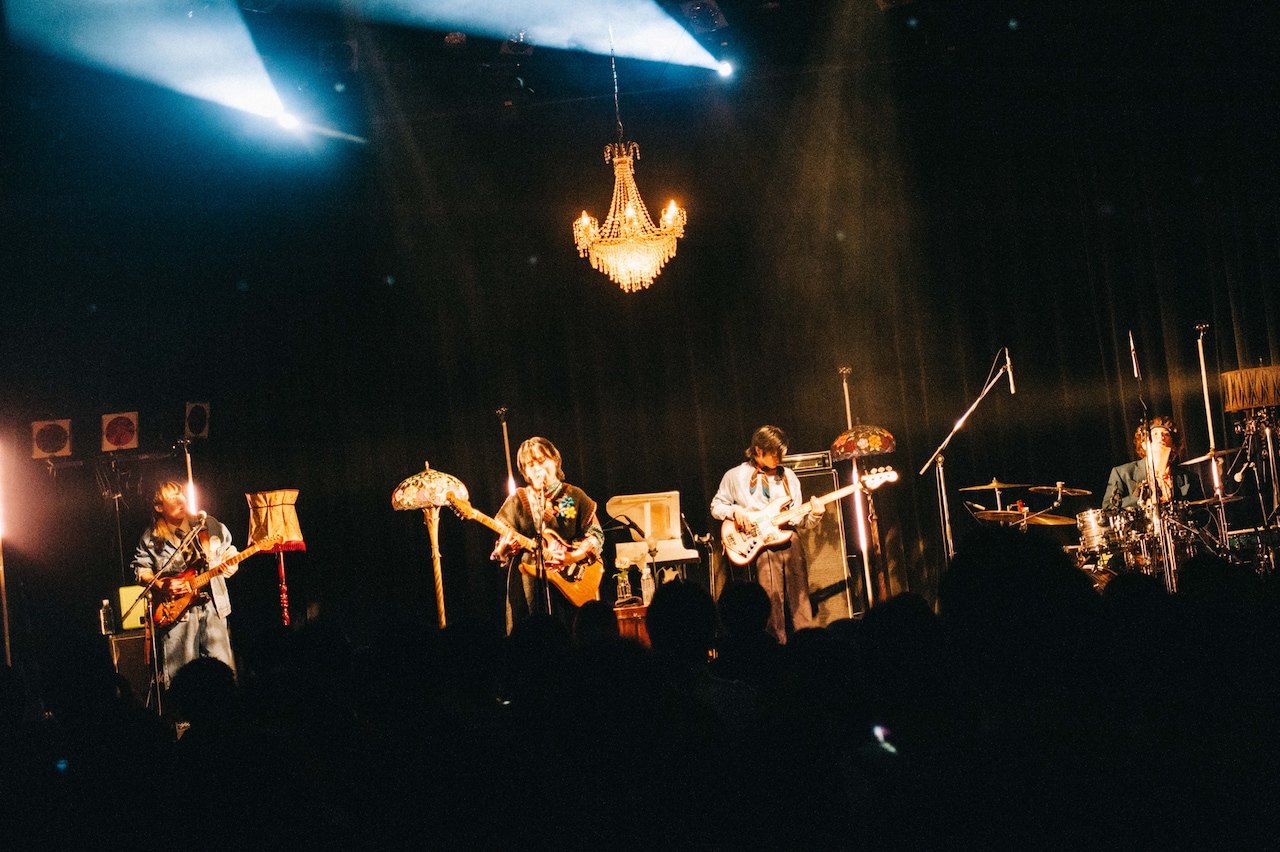 chilldspot、新曲も初披露したWWW Xワンマン「ここまで来てくれて