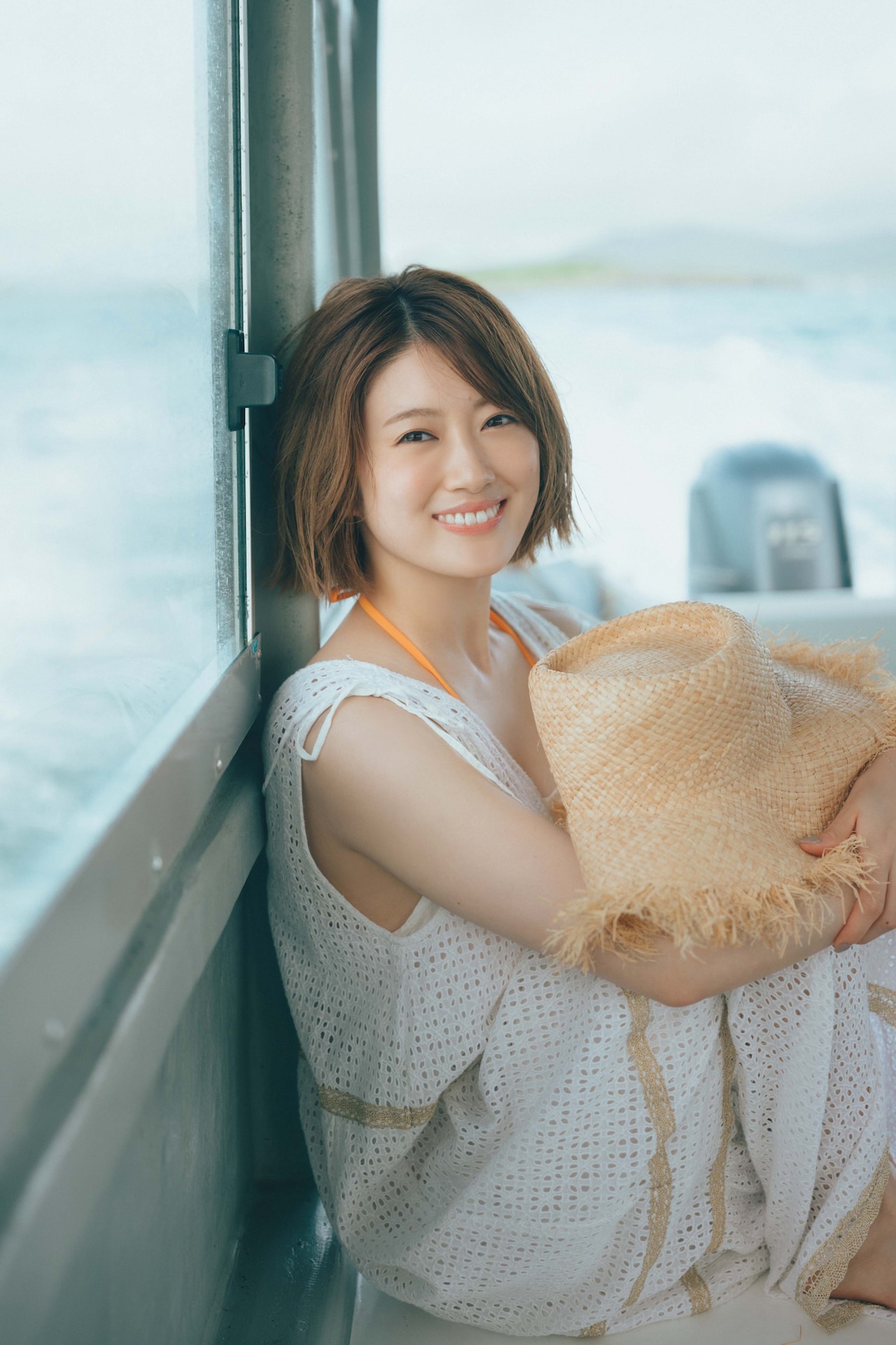 乃木坂46・樋口日奈の1st写真集発売、初のランジェリーカットでは