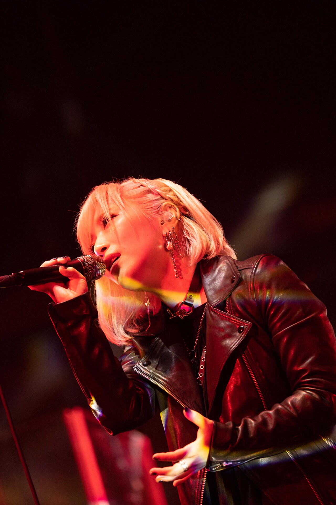 ReoNa、たどり着いた日本武道館のステージで伝えた思い「逃げて、逢え