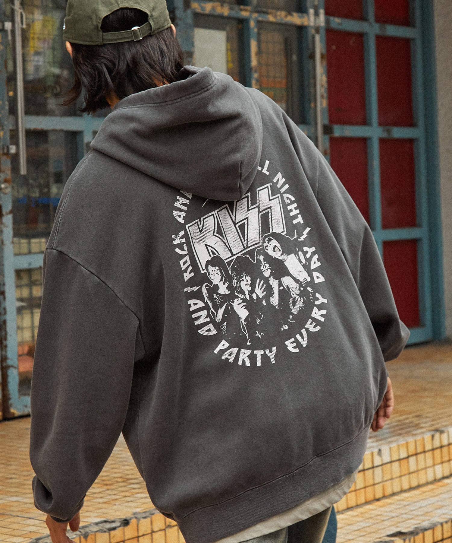 QUEEN/KISS/The Rolling Stones】別注ヴィンテージライク ロック