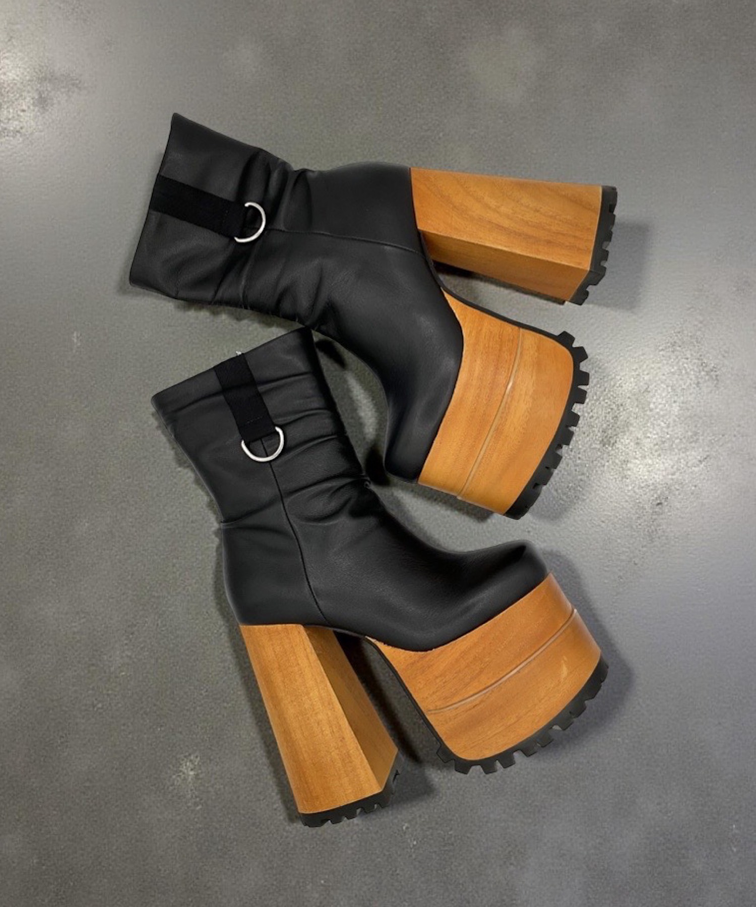 ウッドヒール 厚底ミドルブーツ Charla Tedrick│Jeffrey Campbell