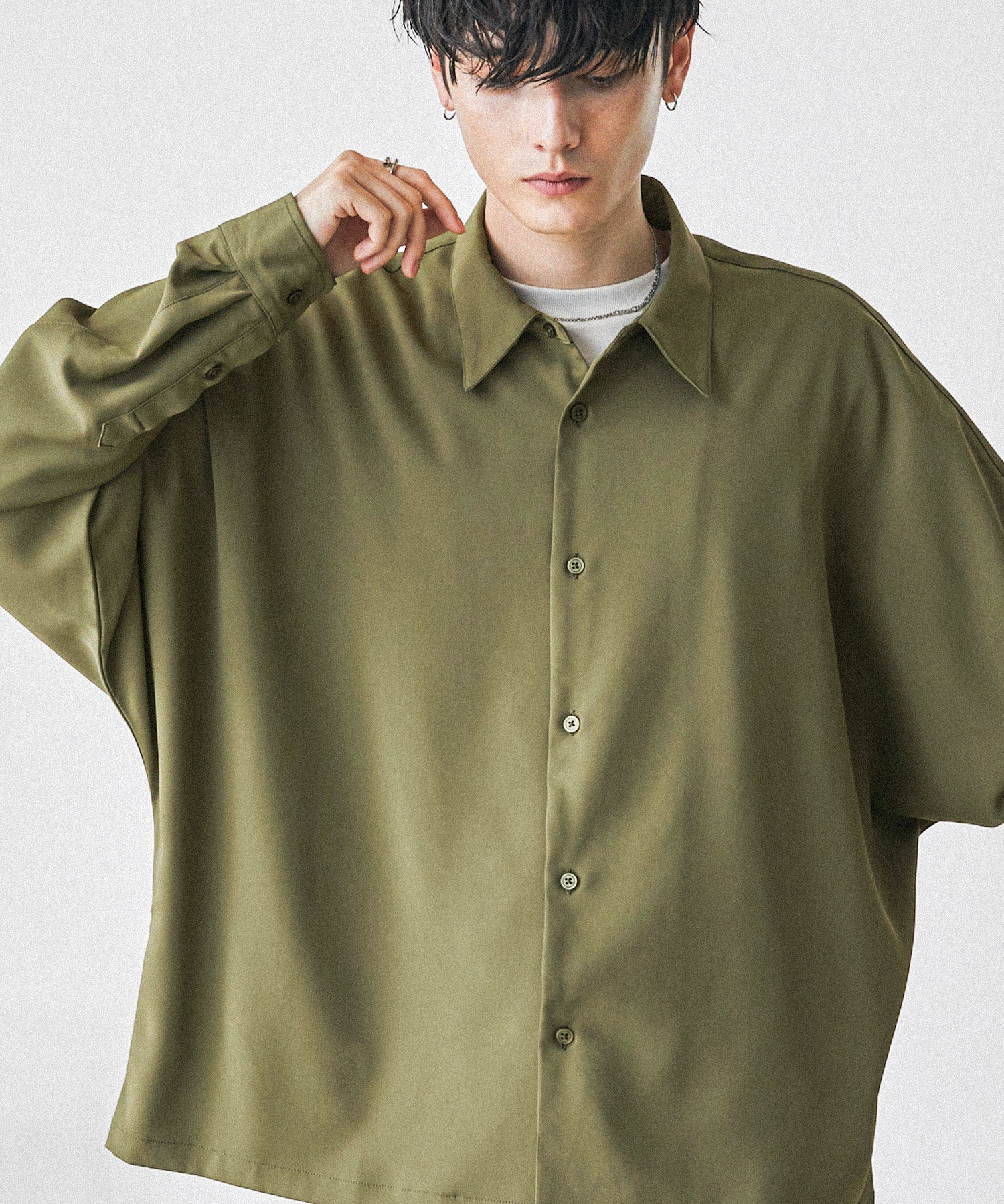 綾トロミ オーバーサイズドレープドルマンL/Sシャツ MONO-MART│MONO