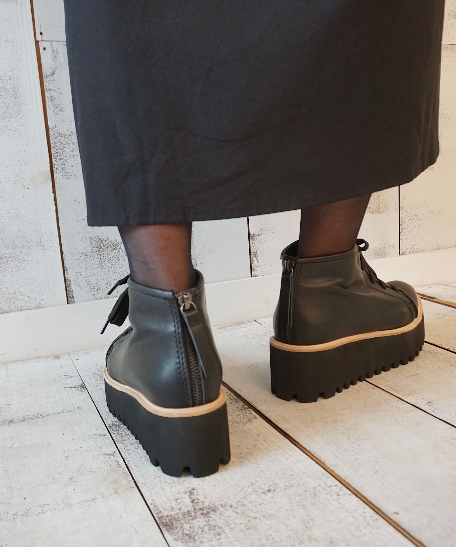 本革/厚底/6cm】キャタピラーソールレースアップブーツ ALL BLACK