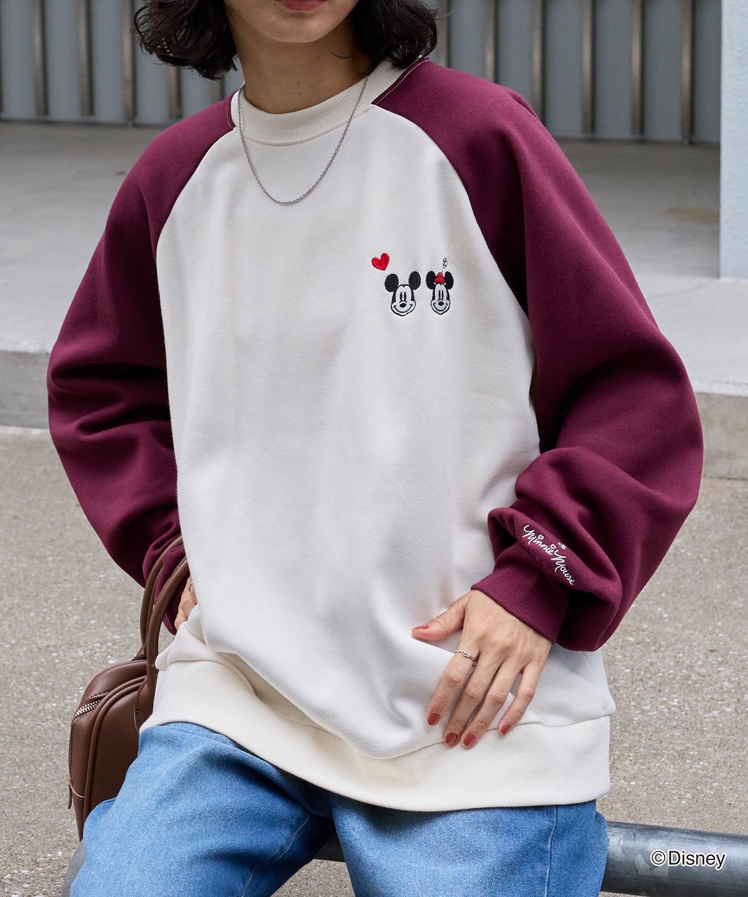 Disney】別注 Mickey&Minnie ミッキー＆ミニー/グラフィック 刺繍 裏