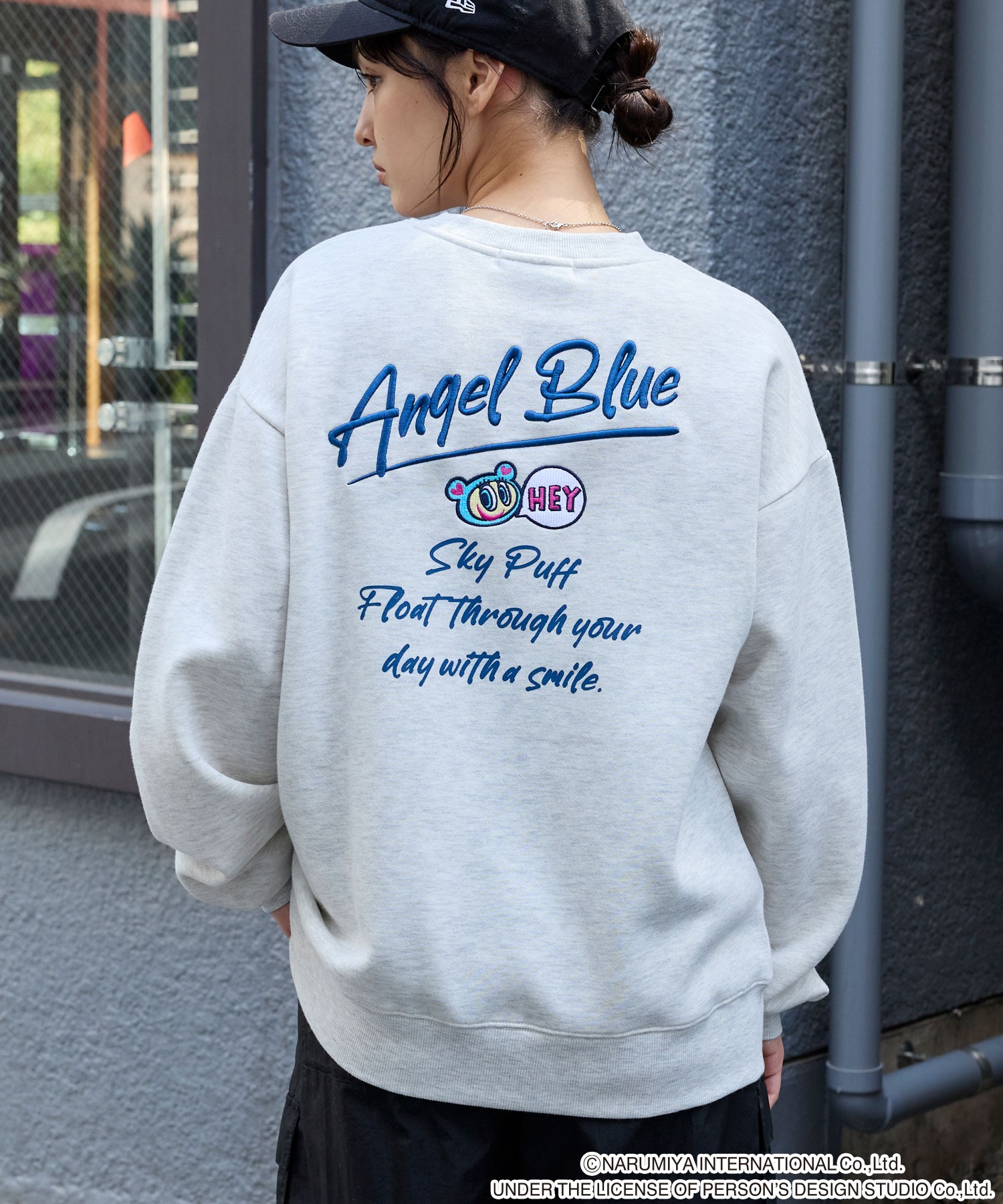 ANGEL BLUE】別注 エンジェルブルー グラフィック刺繍 スウェットプル