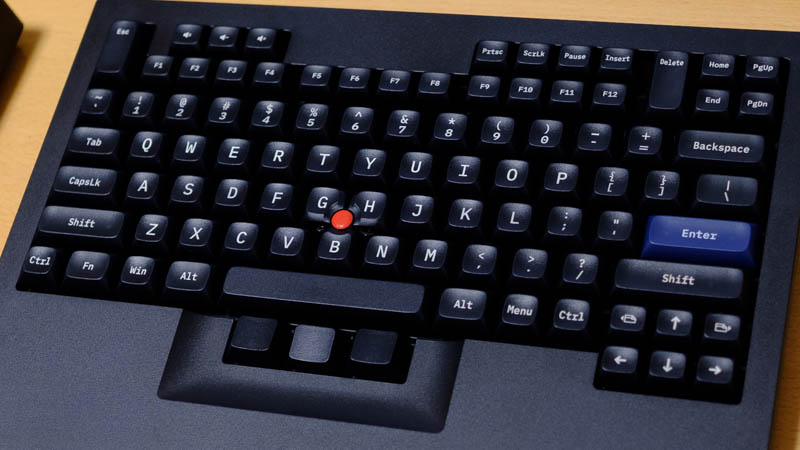 TEX Shinobi』は要望をパーフェクトに満たすトラックポイント搭載の