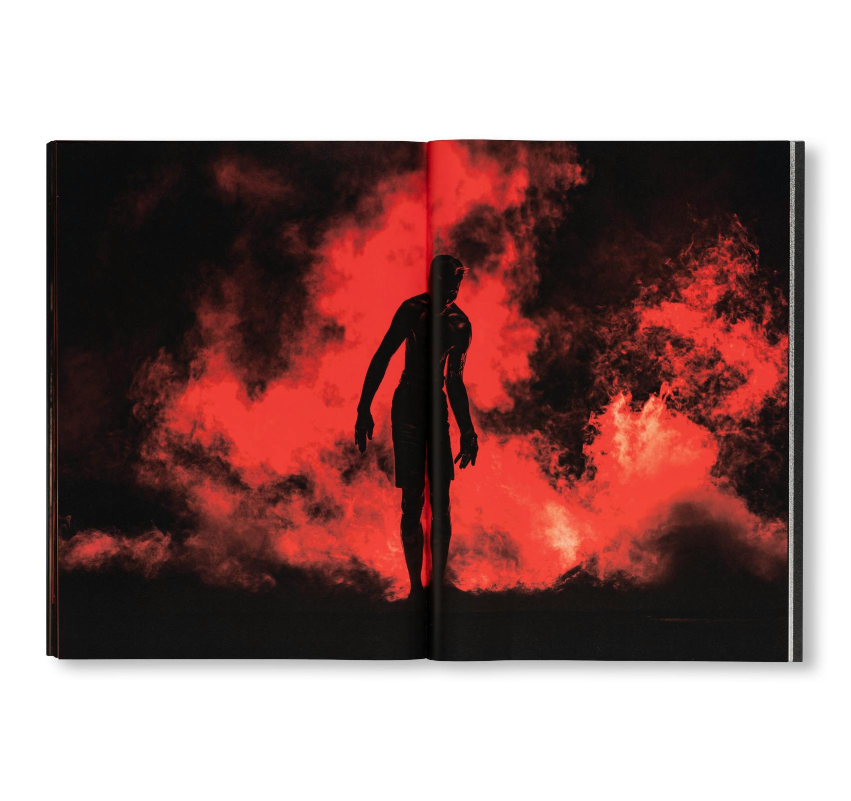 FROM THE EDGE 彼岸より：名和晃平、田中泯 | OIL - 現代アート・絵画