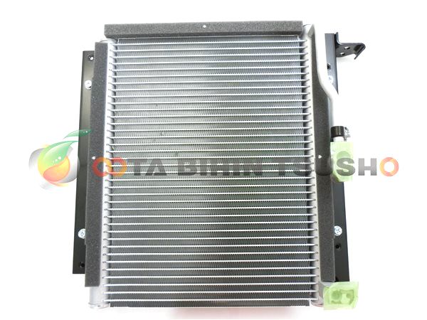 ふそう スーパーグレート用 コンデンサーコア/CDA311B064/MC967684