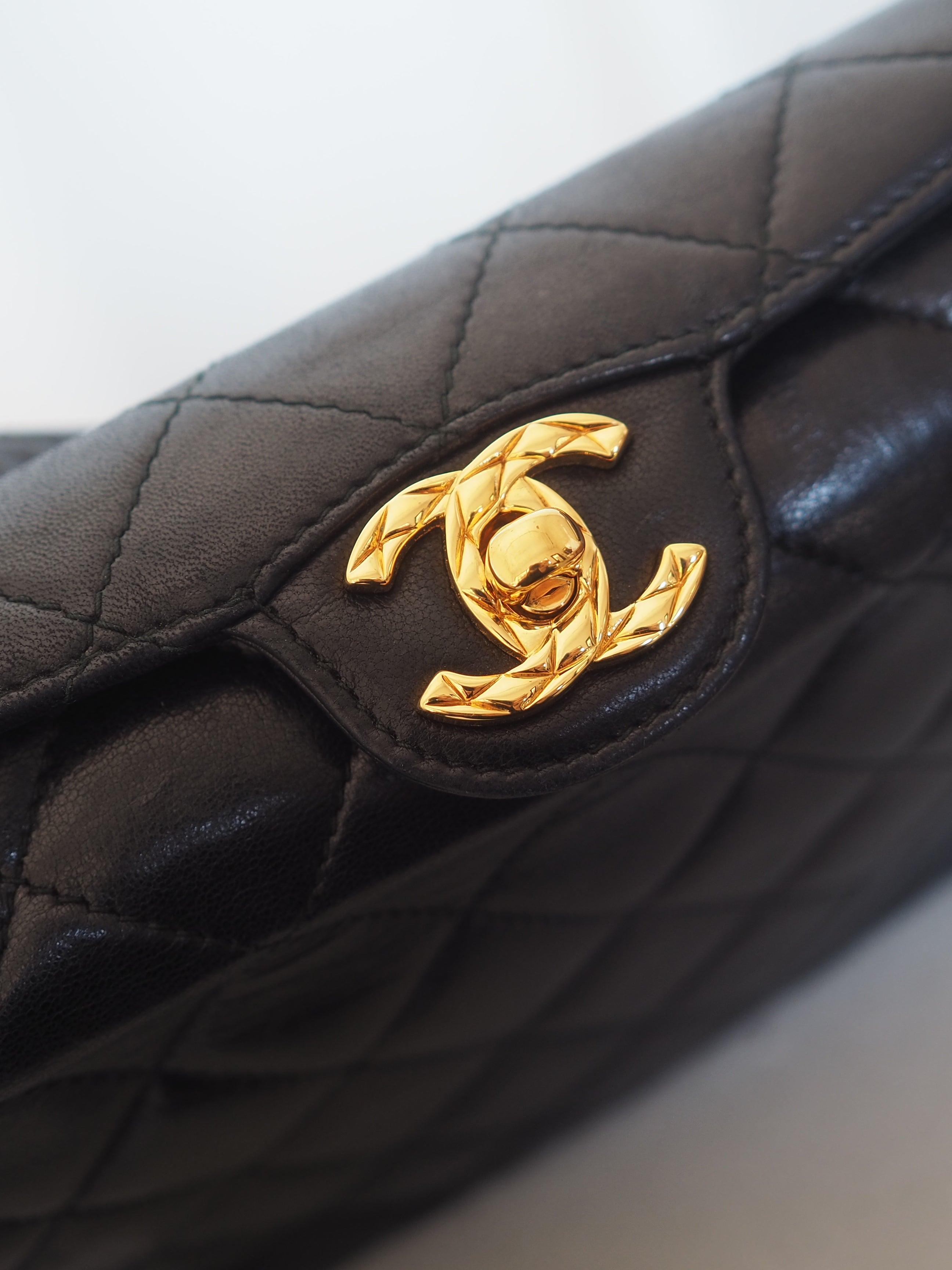 CHANEL ヴィンテージ シャネル ココマーク ショルダーバッグ ブラック