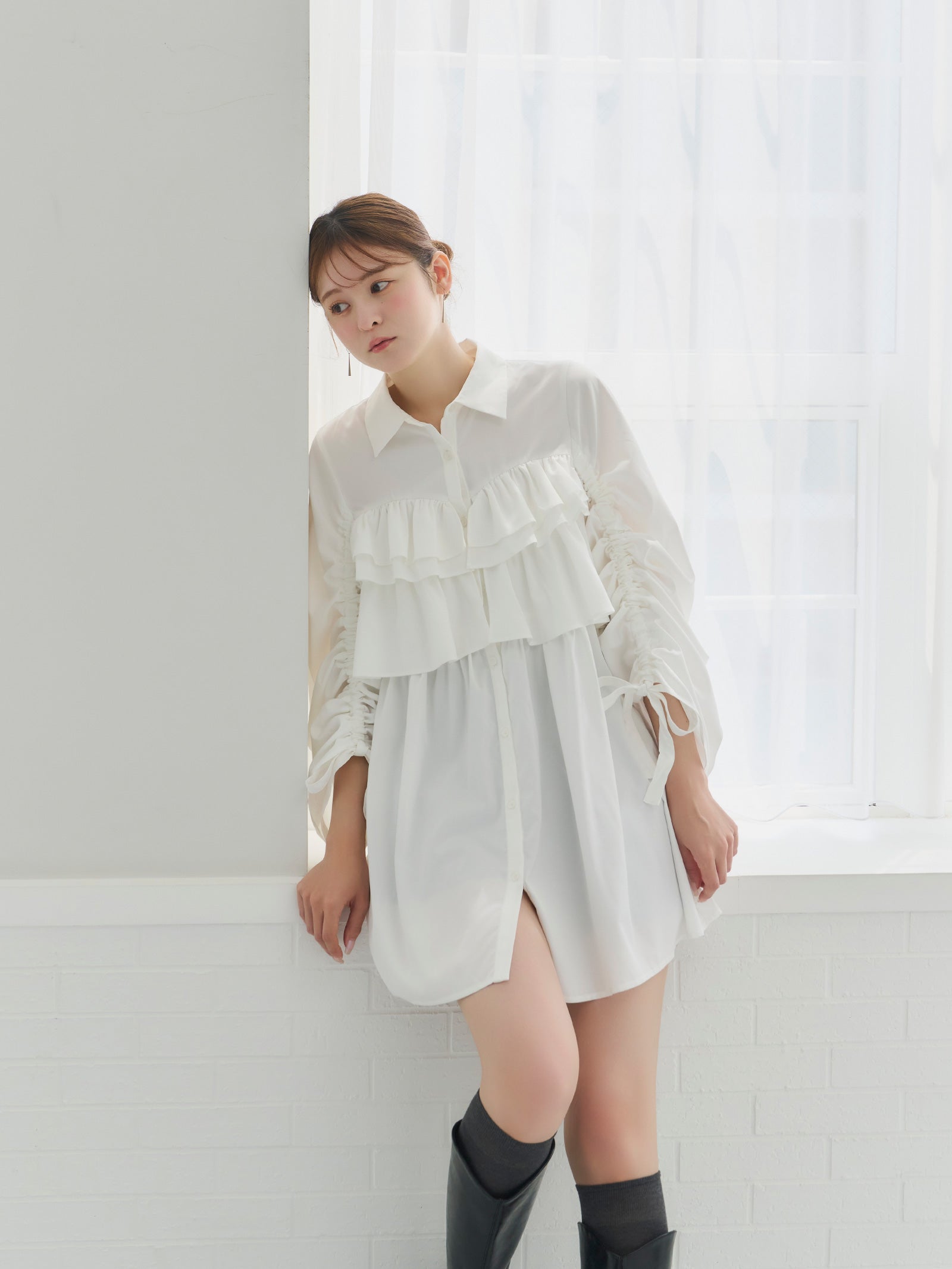 ボリュームドロストフリルブラウス