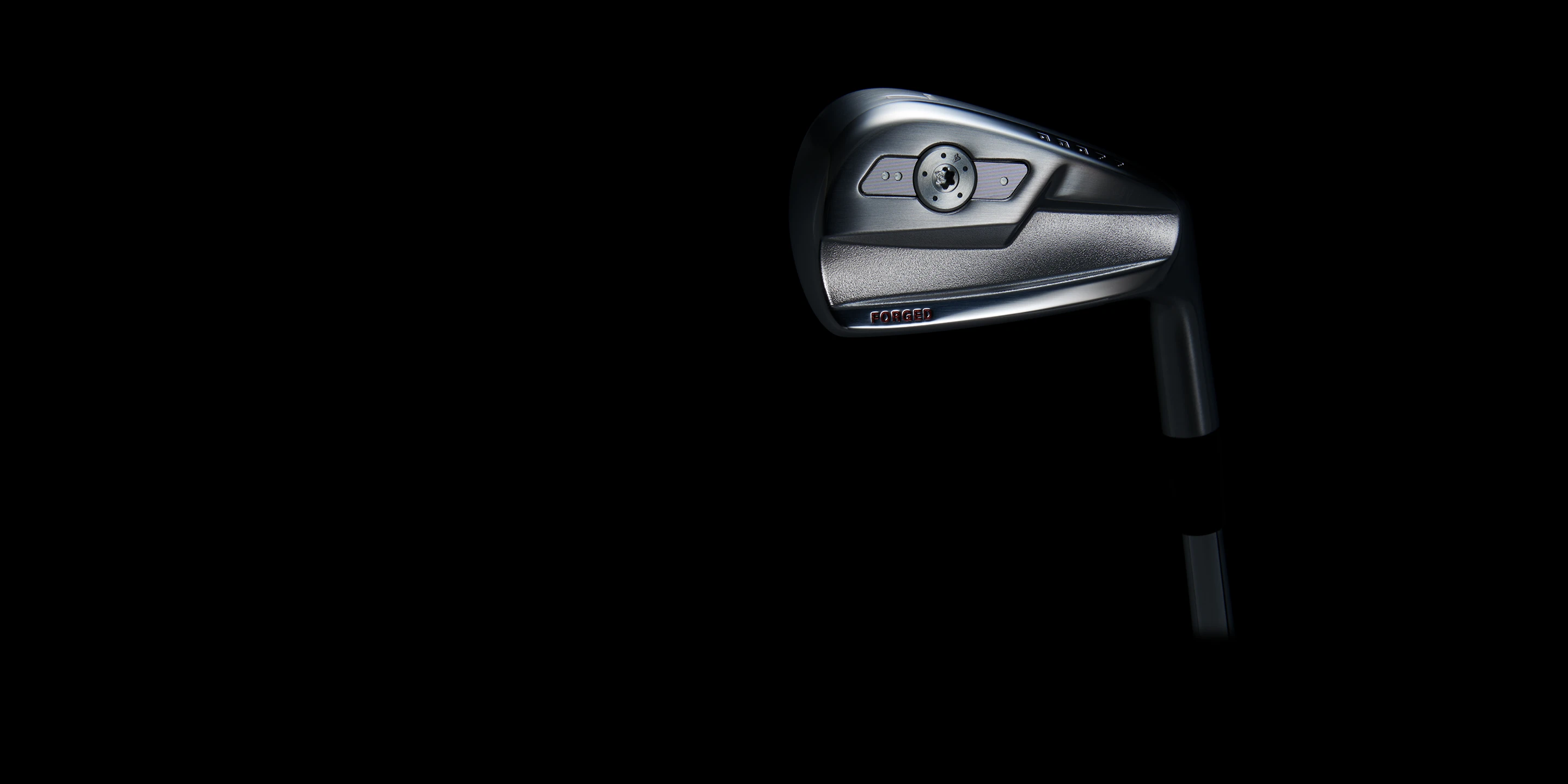 オノフ フォージド アイアン クロ, ONOFF