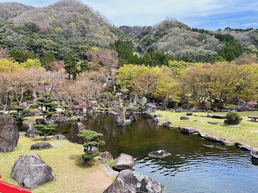 渓石園（耶馬溪ダム記念公園） ― 大分県中津市の桜の名所・庭園