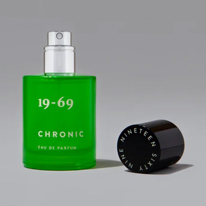 19-69正規取扱店】クロニック 30mL – Perfumerie Sukiya Online Store
