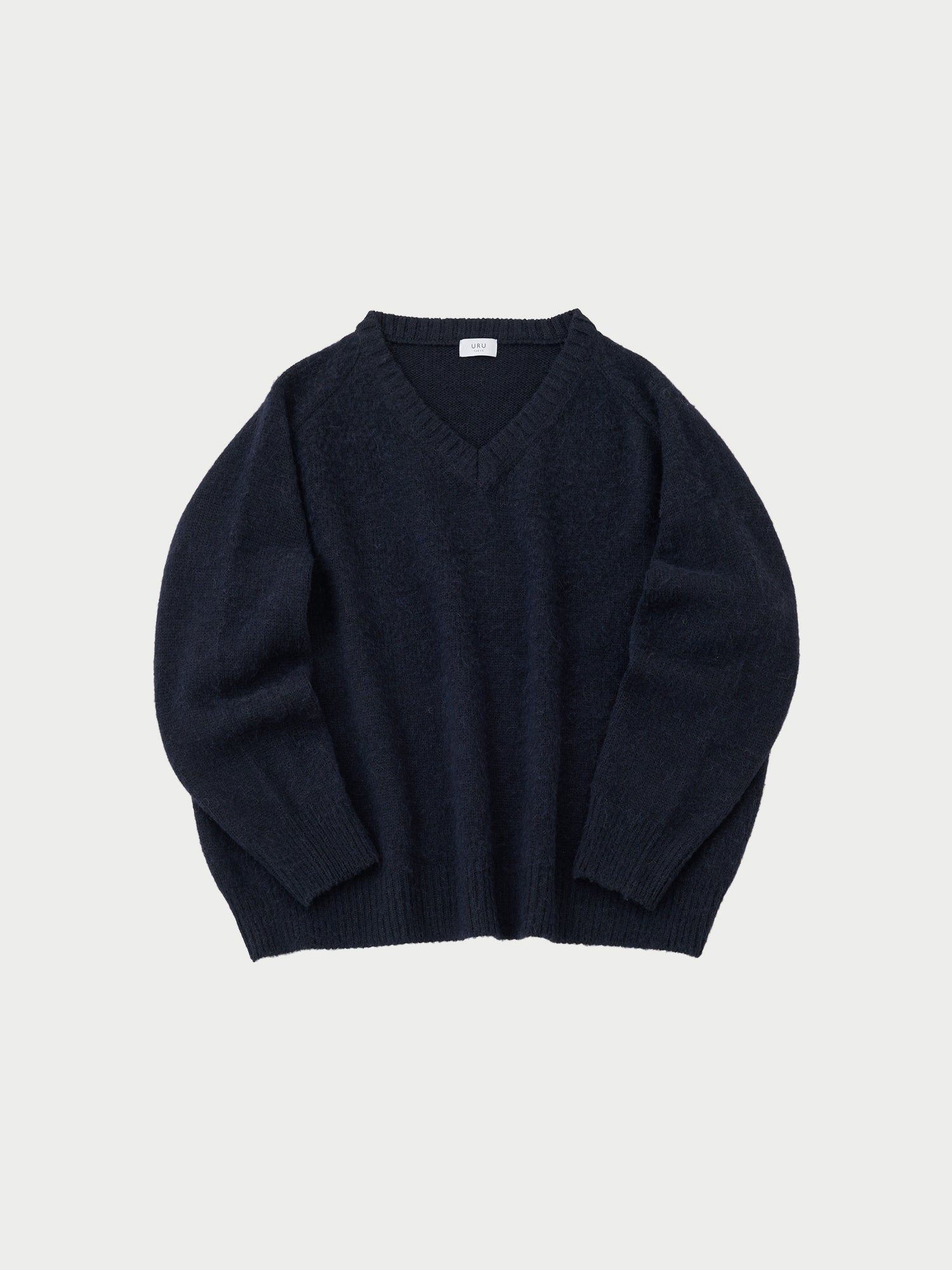 V neck knit – URU TOKYO