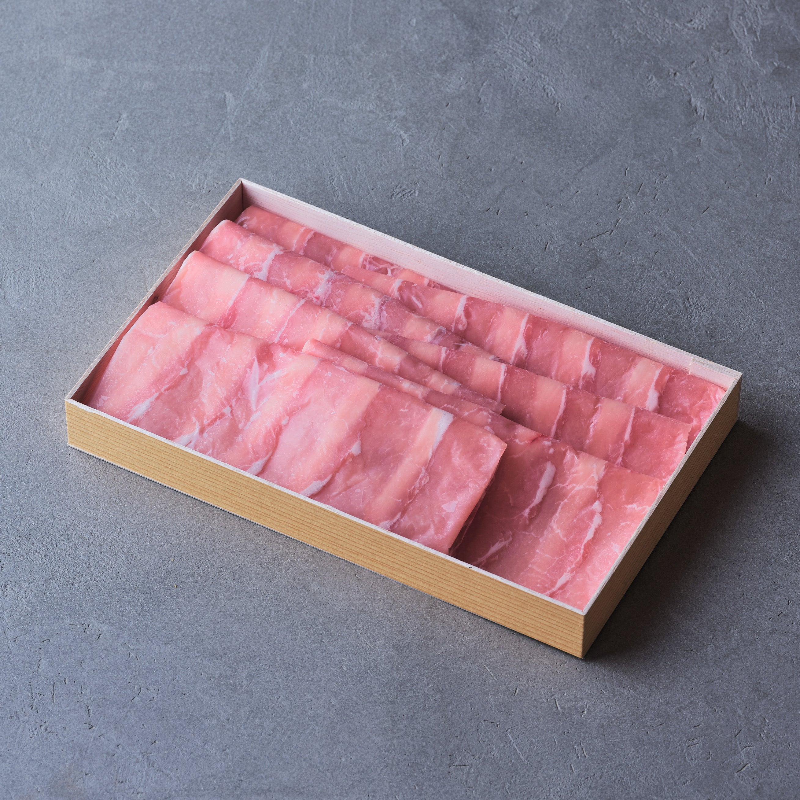 しゃぶしゃぶ用：鹿児島黒豚（ロース）【折詰】450g（約3人前） | 日