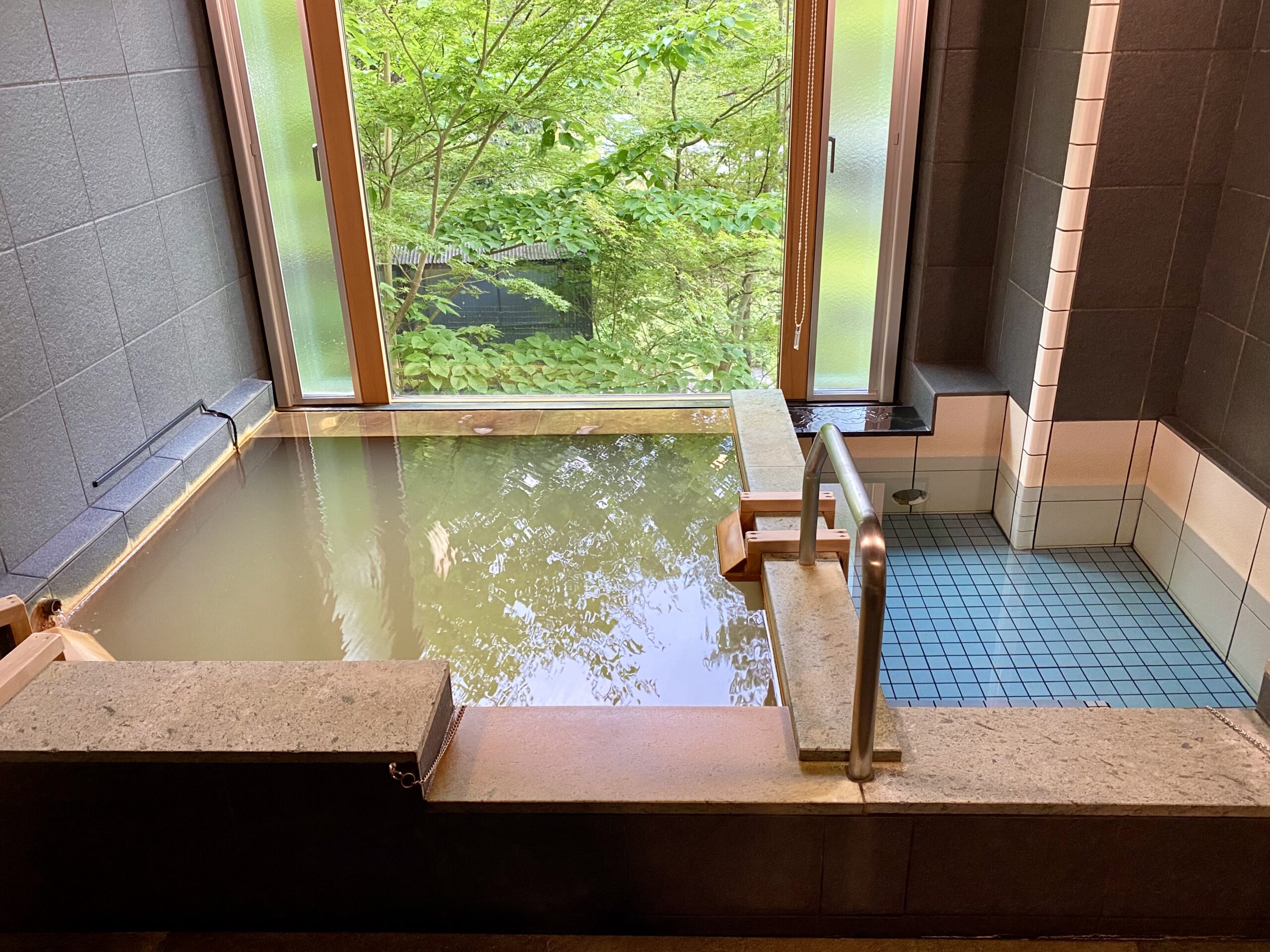 増富温泉 天然岩風呂の宿 不老閣（山梨） | 温泉手帖♨︎