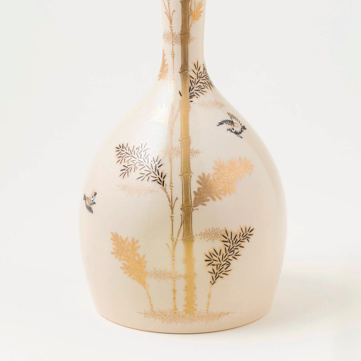 下蕪花瓶（本金竹）[シモカブラカビン（ホンキンタケ）]｜沈壽官窯