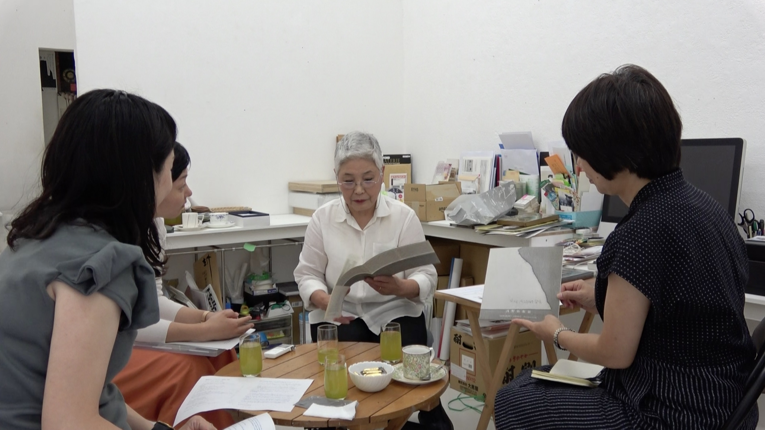 井上和久油彩画 自転車と少女