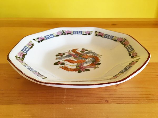 Oranzovy オンラインショップ】ヴィンテージ 中華八角皿 20cm 鳳凰と花雷文